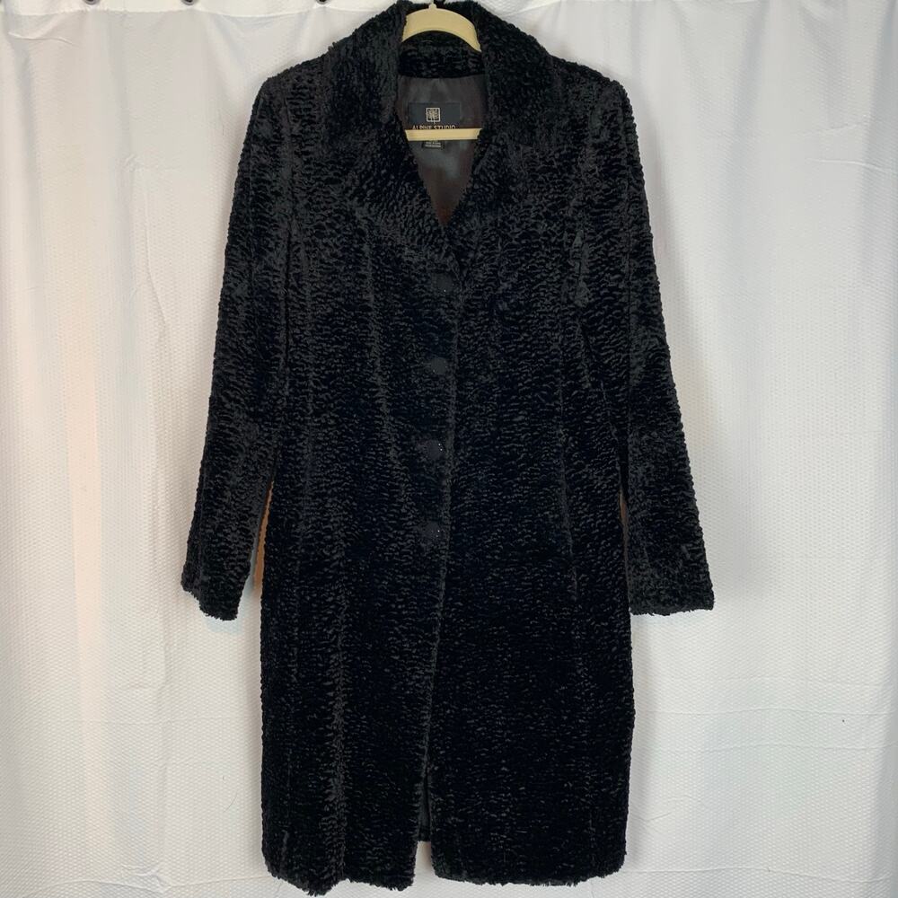 Alpine Studio black faux sheep texture coat size medium